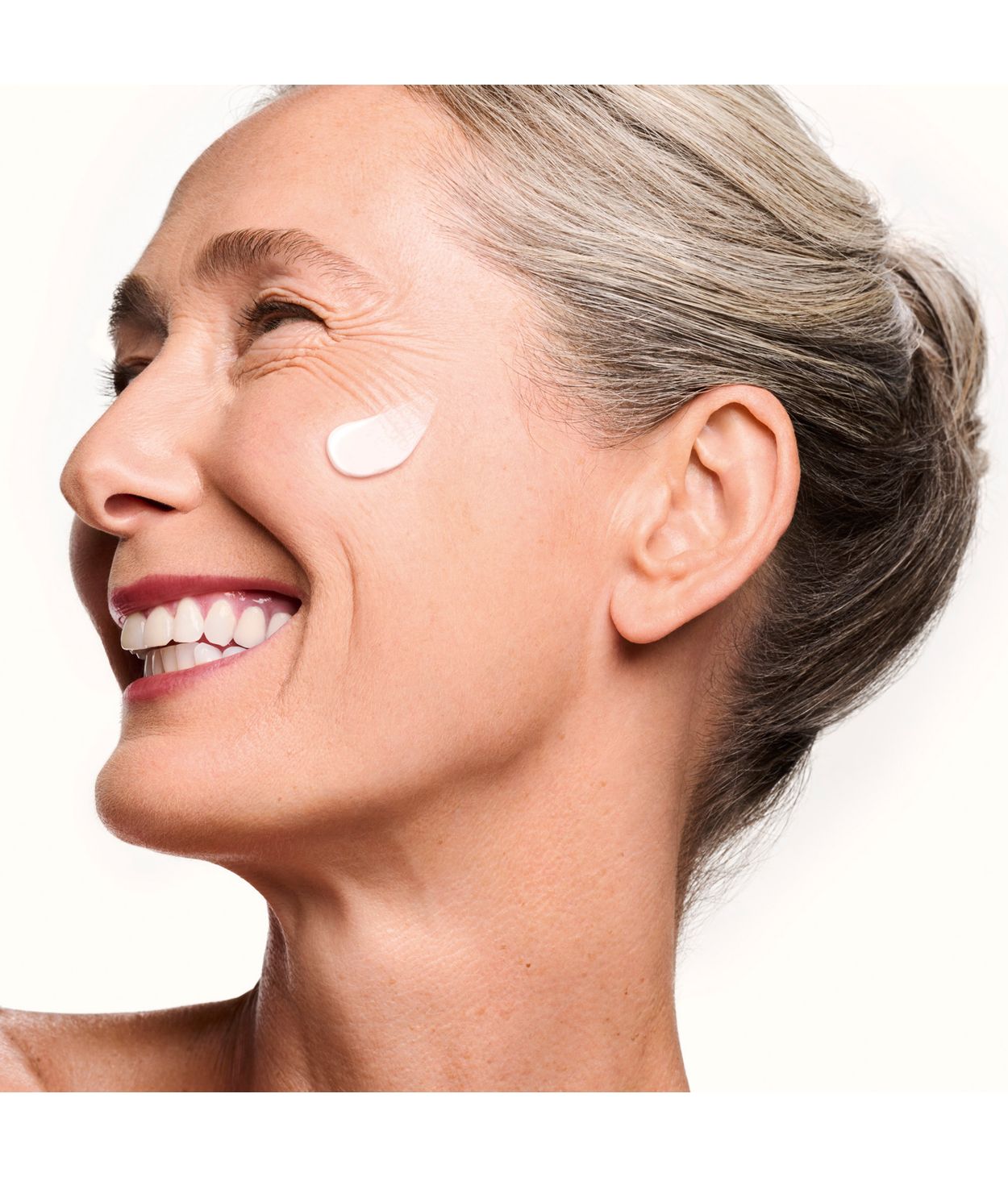 SHISEIDO Vital Perfection Supreme Cream