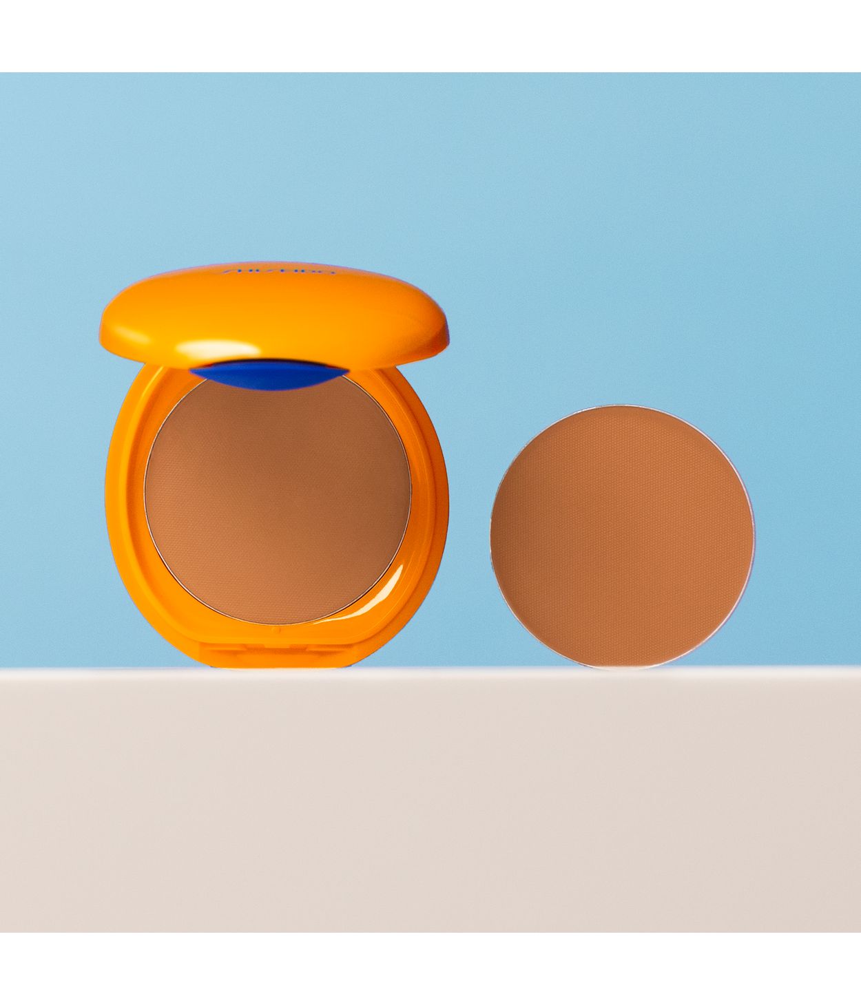 SHISEIDO Tanning Compact Foundation