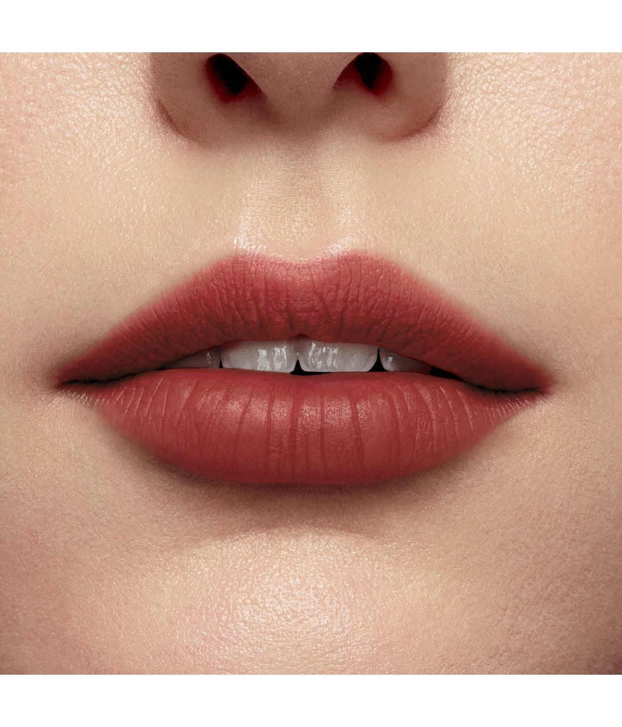 LANCOME L'Absolu Rouge Intimatte Lipstick