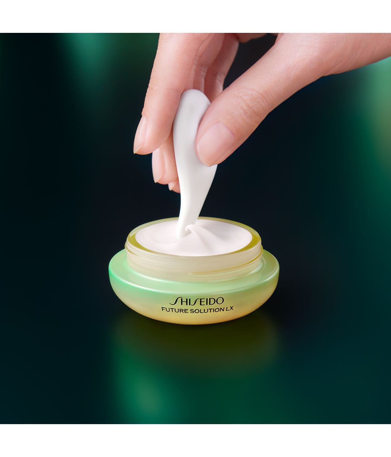 SHISEIDO Legendary Enmei Brilliance Eye Cream