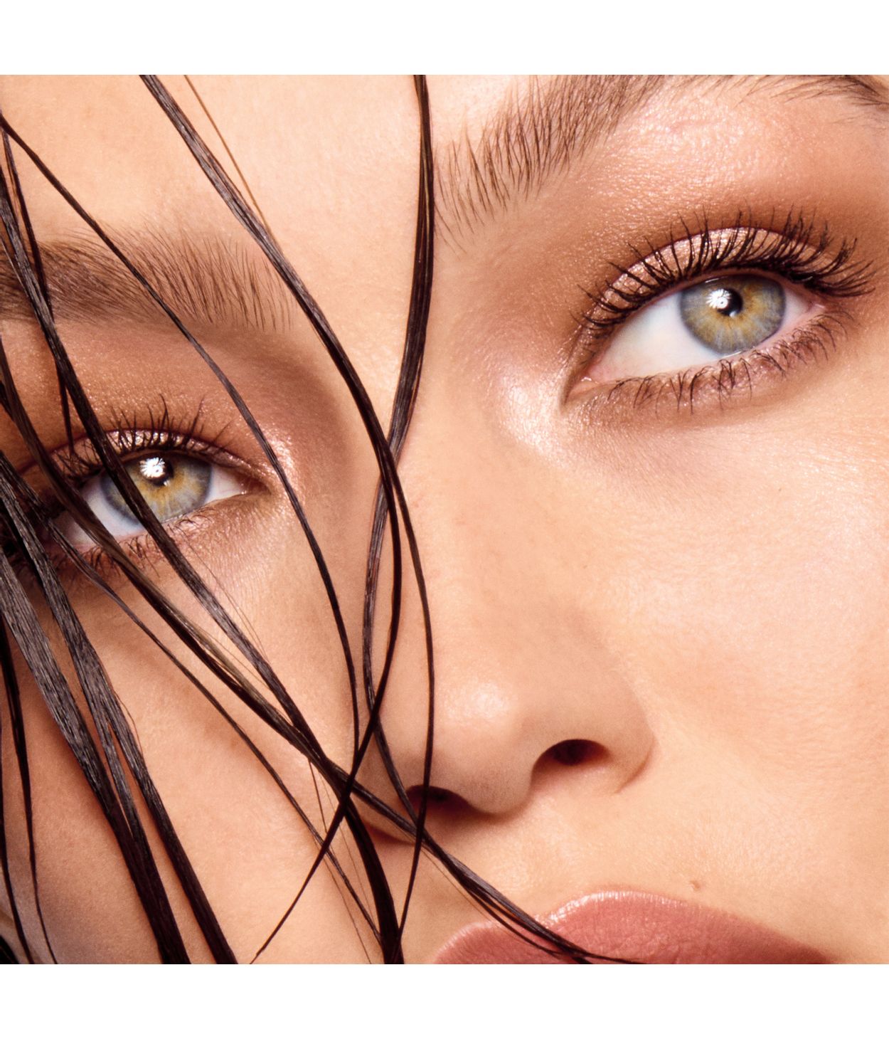 MAYBELLINE LashSensational Body Mascara