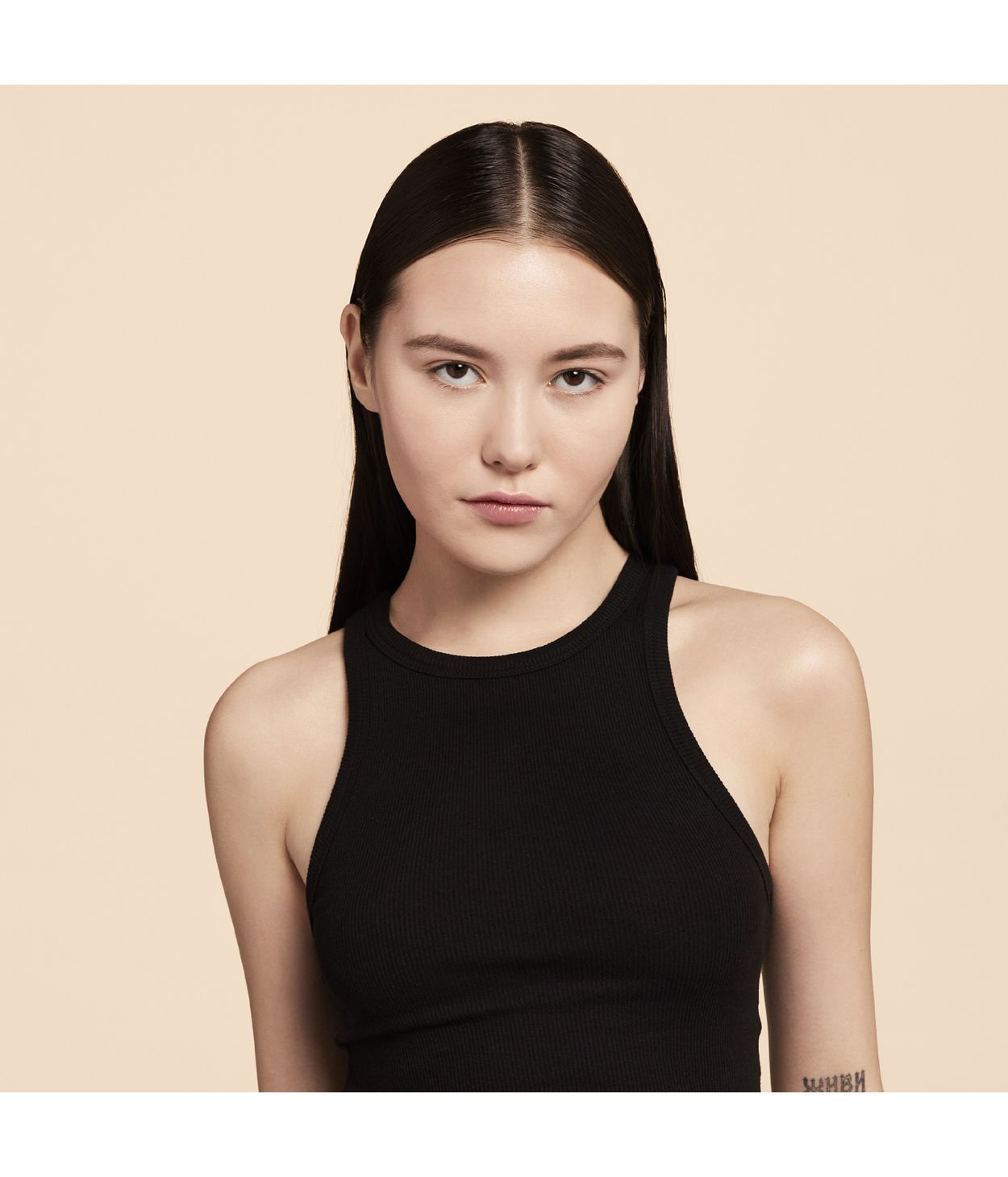 Yves Saint Laurent All Hours Foundation