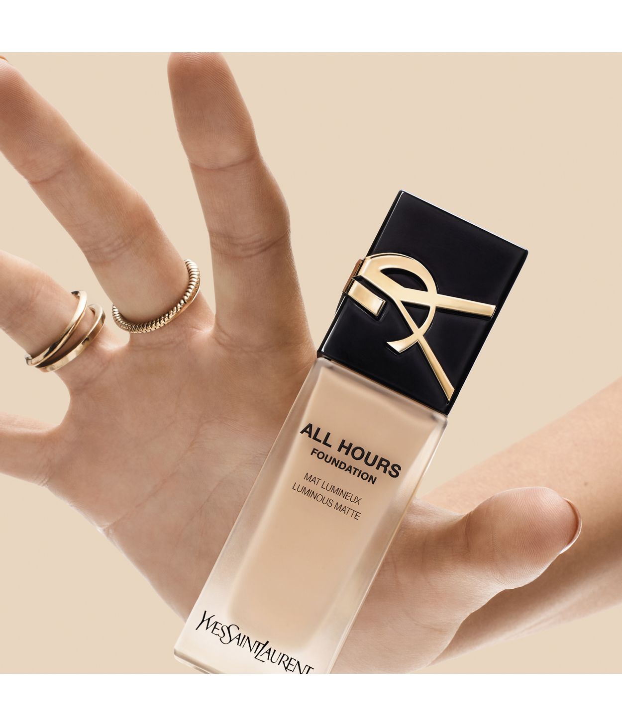 Yves Saint Laurent All Hours Foundation