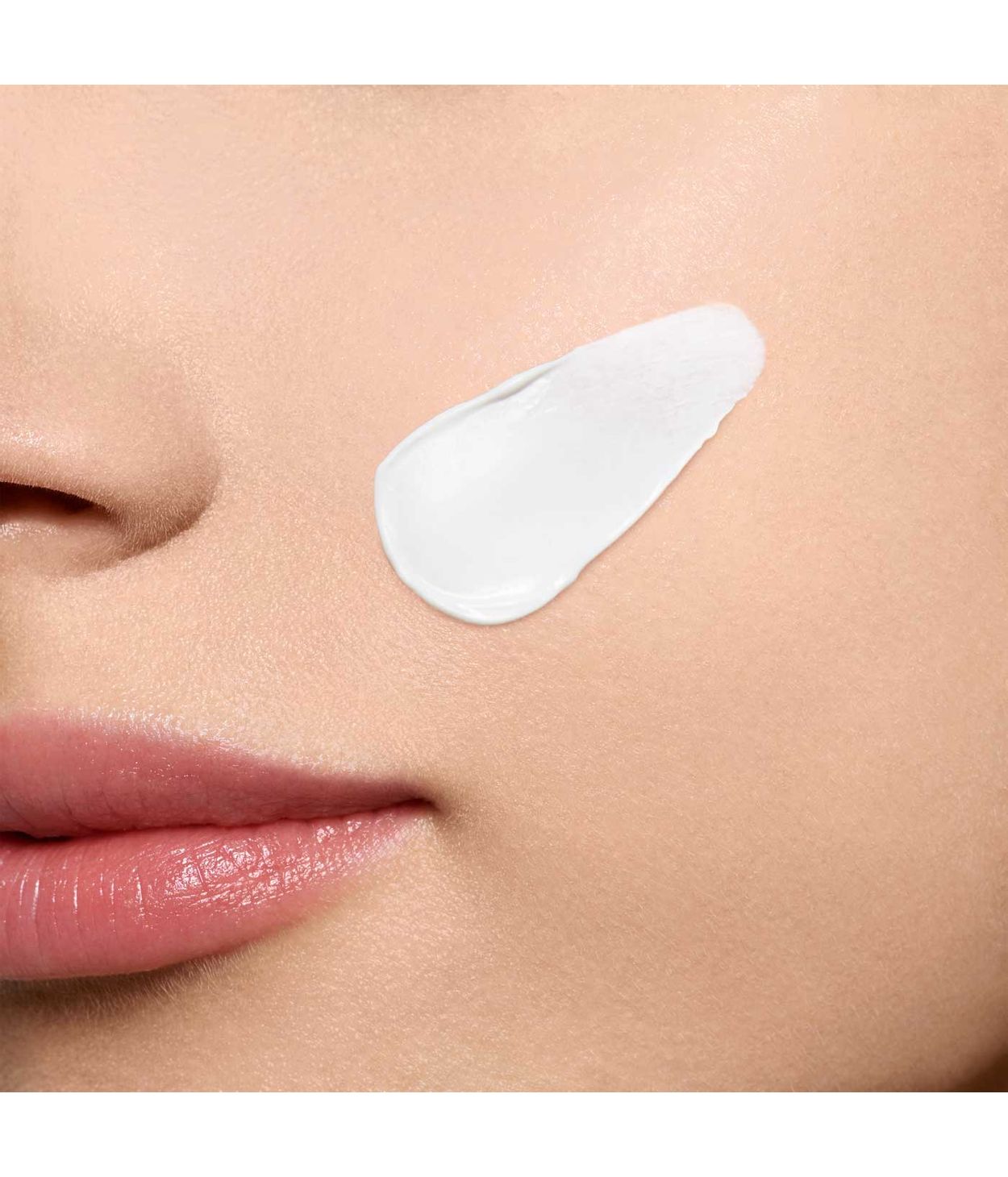 CLARINS Hydra Essentiel Day Cream SPF15 50ml