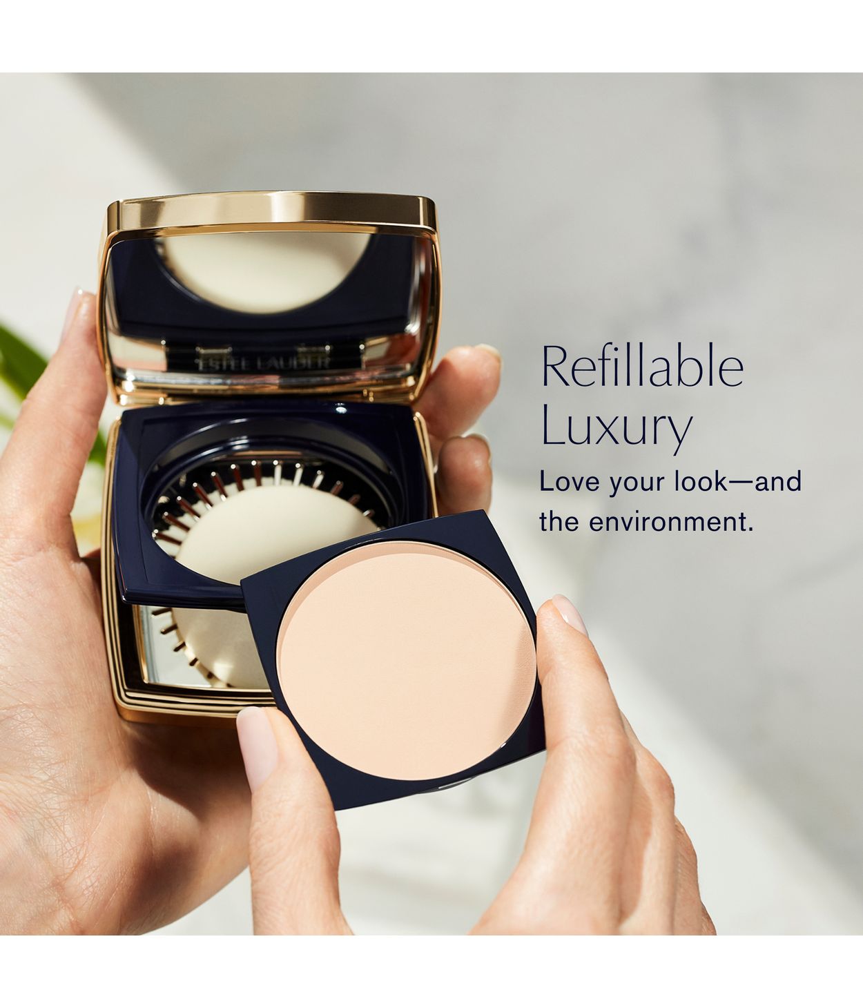 ESTÉE LAUDER Double Wear Matte Powder Foundation