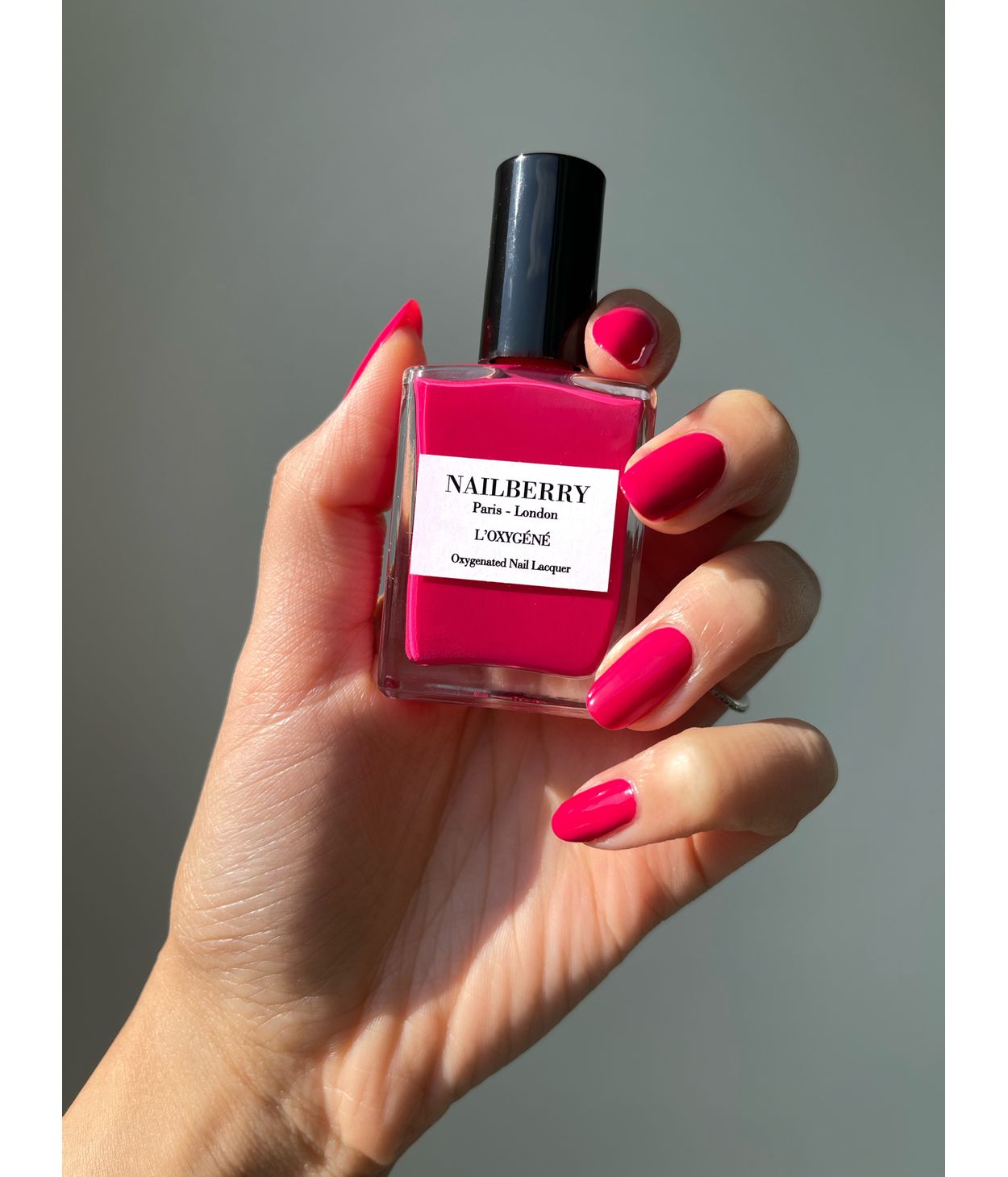 NAILBERRY Strawberry